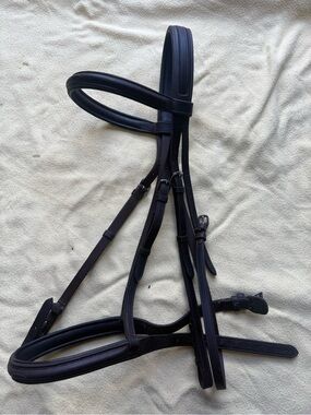 KL Select hunter bridle